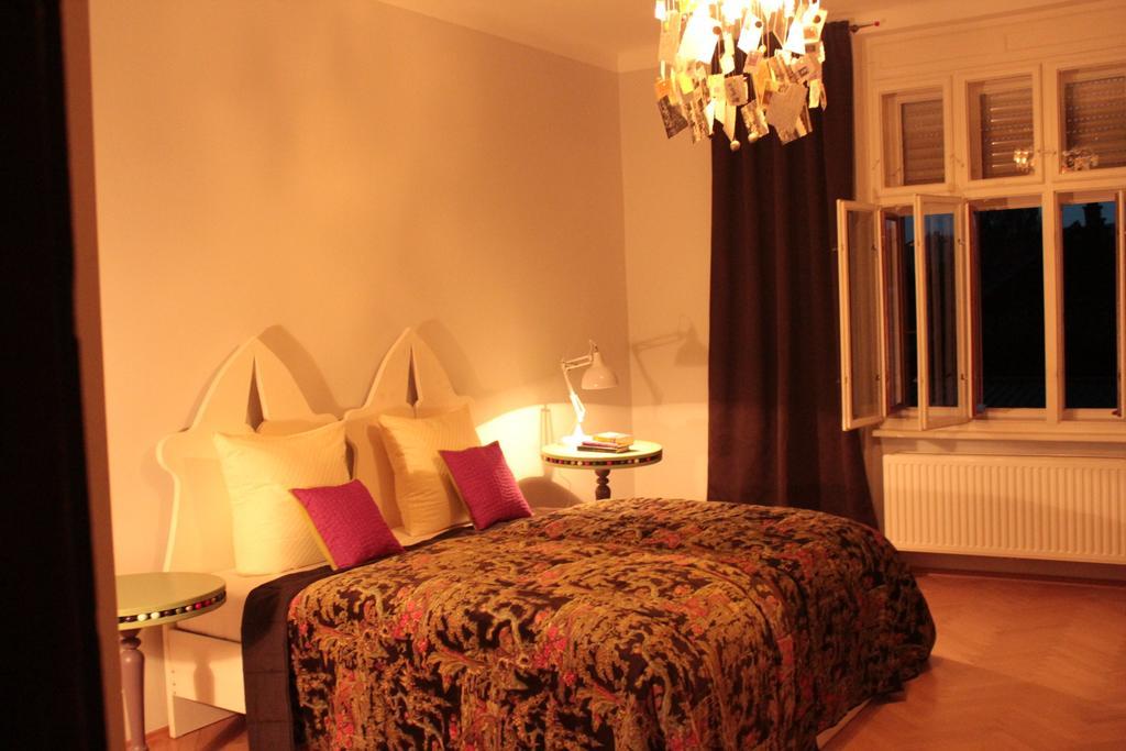 Altstadthaus Cityappartements Graz Zimmer foto